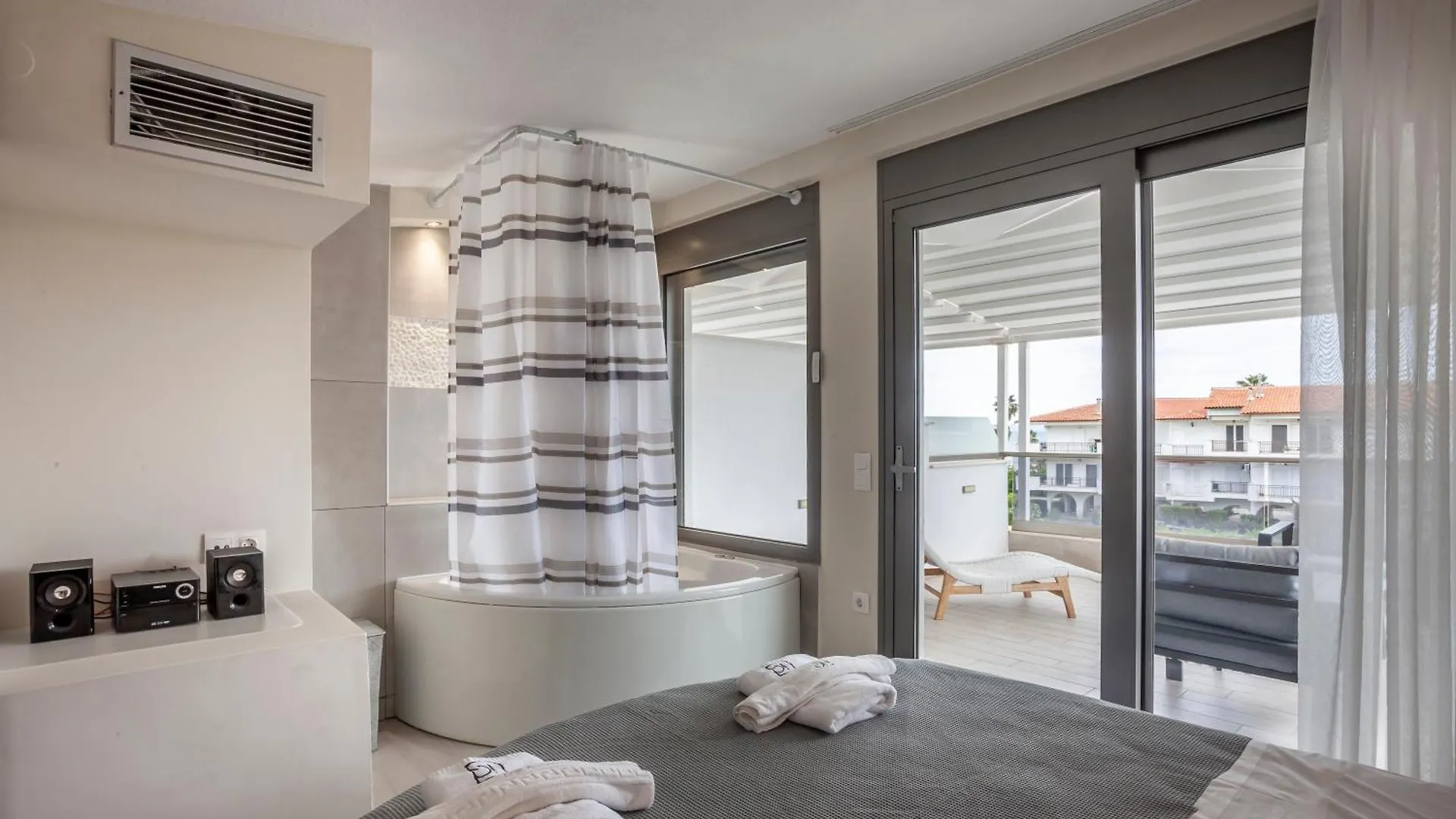 Villa Selena Seafront Hanioti Griekenland