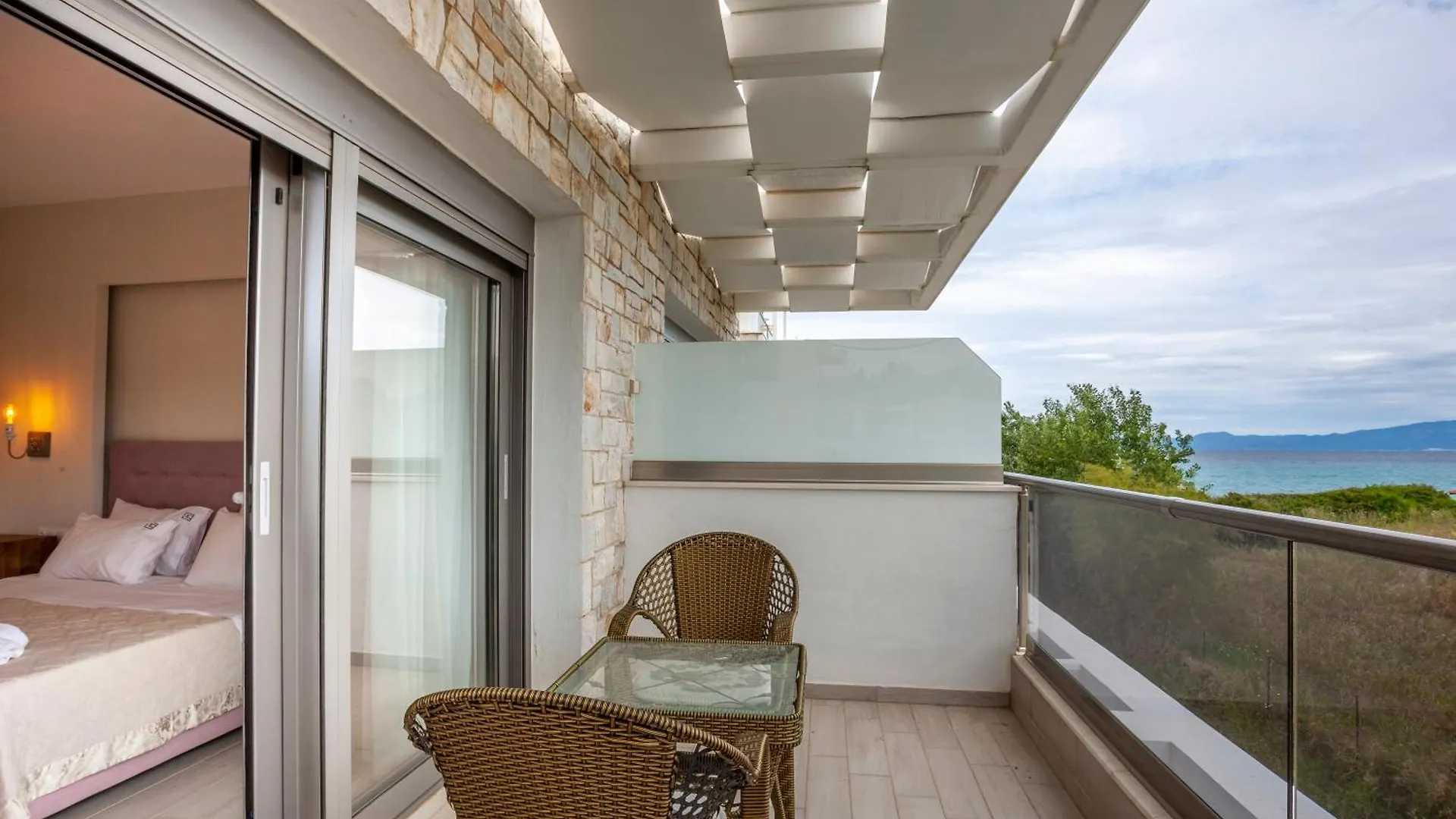 Villa Selena Seafront Hanioti